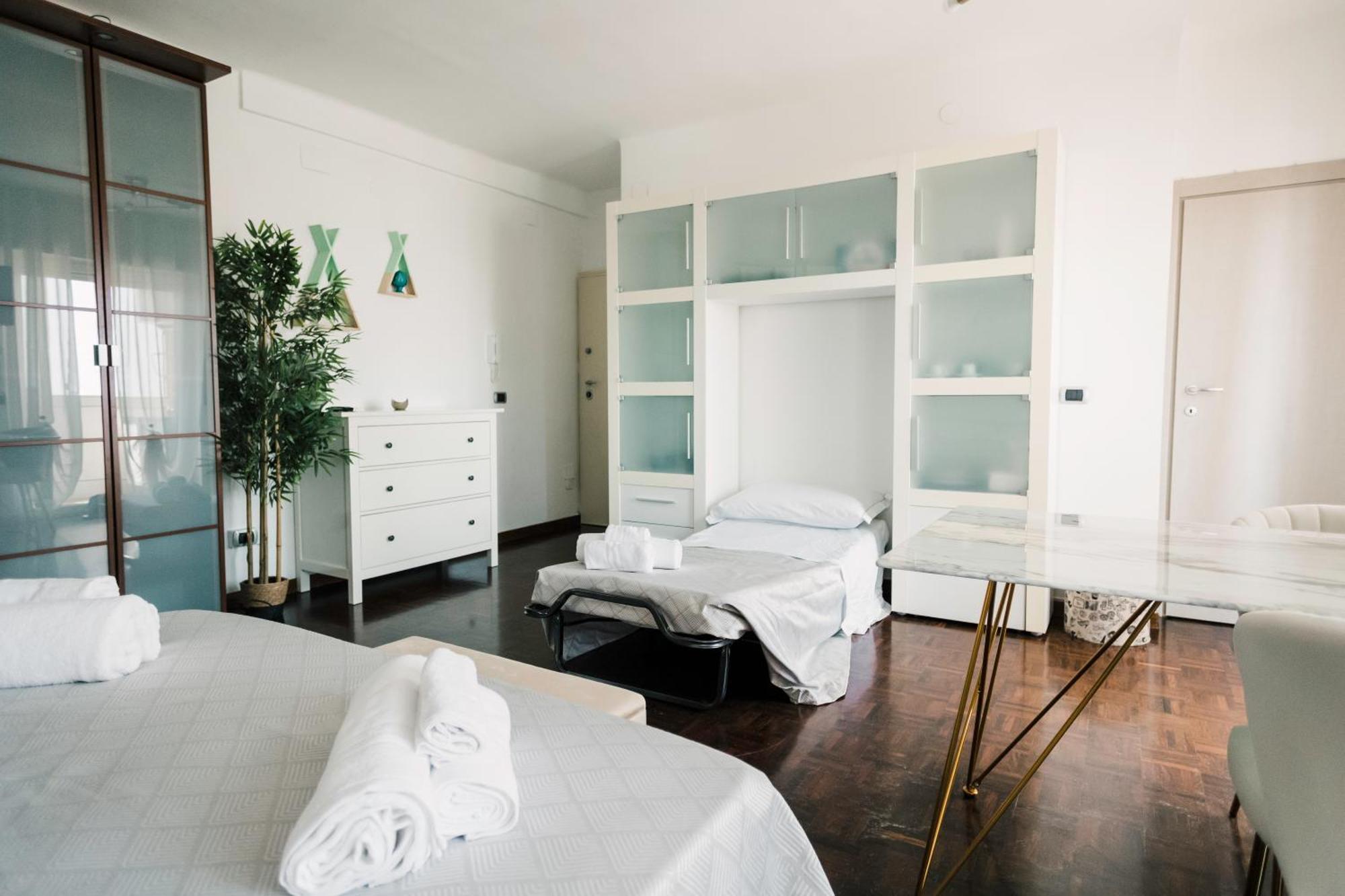 Bari Central Suite - Central Apartment With Sea View - Bari Extérieur photo